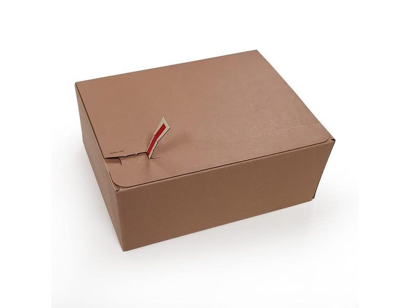 Tear strip mailer box for ecommerce